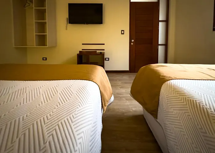 La De Francisca Hotel 4*
